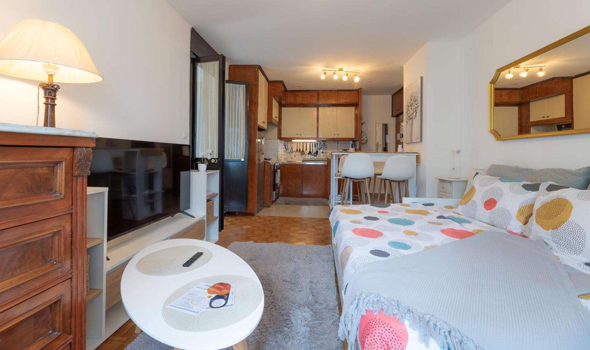 Studio Apartman Providenca Сплит Екстериор снимка